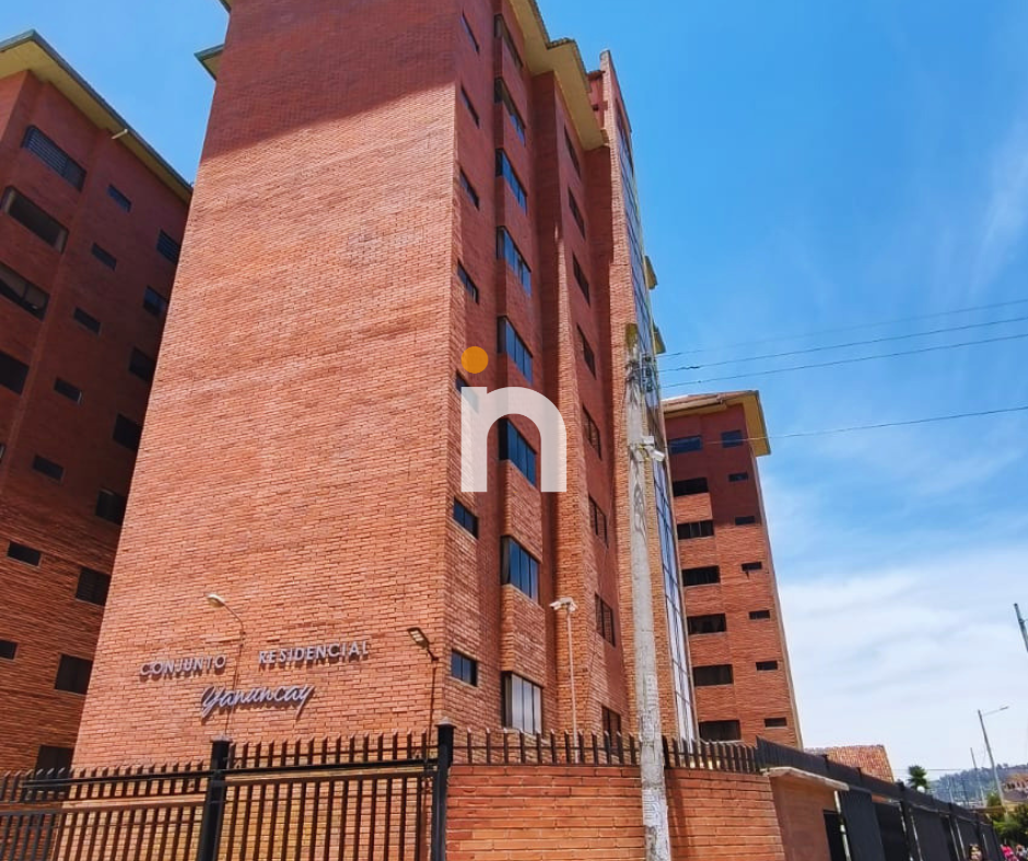 Hermoso Penthouse Duplex Condominio Yanuncay