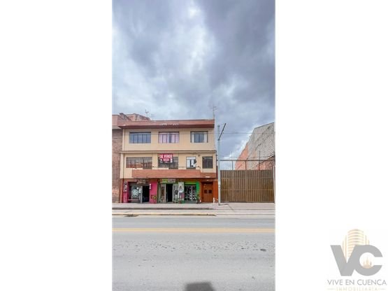 Casa comercial en venta Sector - Chola Cuencana