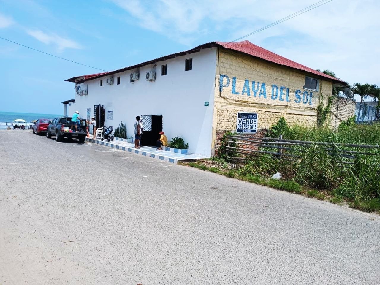 Venta de terreno en Tonsupa, en primera linea de Playa