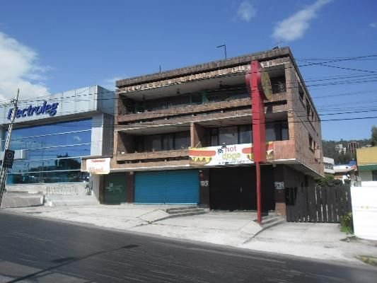 Venta de Local con bodega Sector Av. America y Naciones Unidas