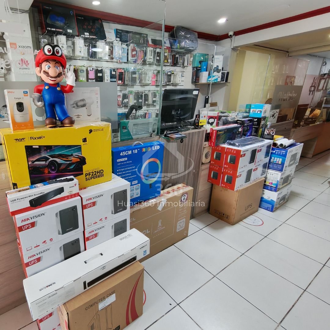 Venta de Local Comercial Tecnológico en Cuenca – Remigio Crespo | Negocio Rentable y Funcionando